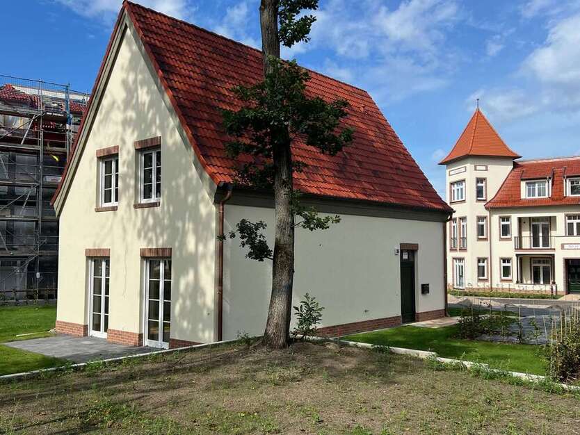 Haus zum Mieten in Beelitz 2.070 € 137.7 m²