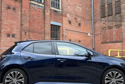 Toyota Corolla 50.000 km 21.700 &euro; Berlin 10711