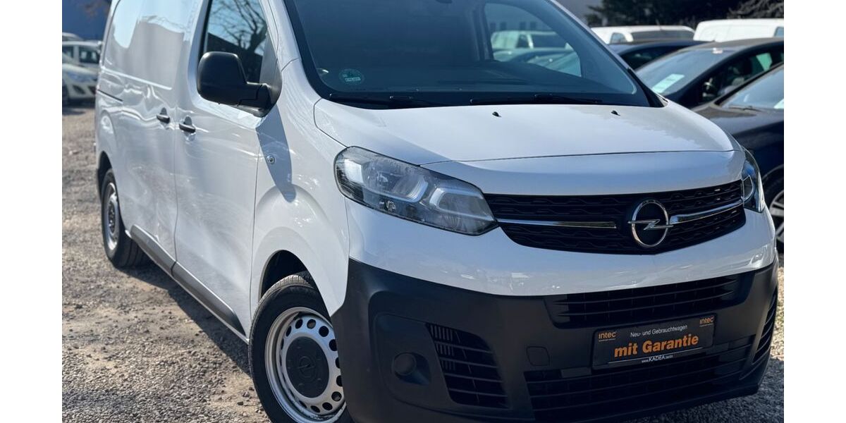 Opel Vivaro 24.000 km 15.990 &euro; Berlin 13127