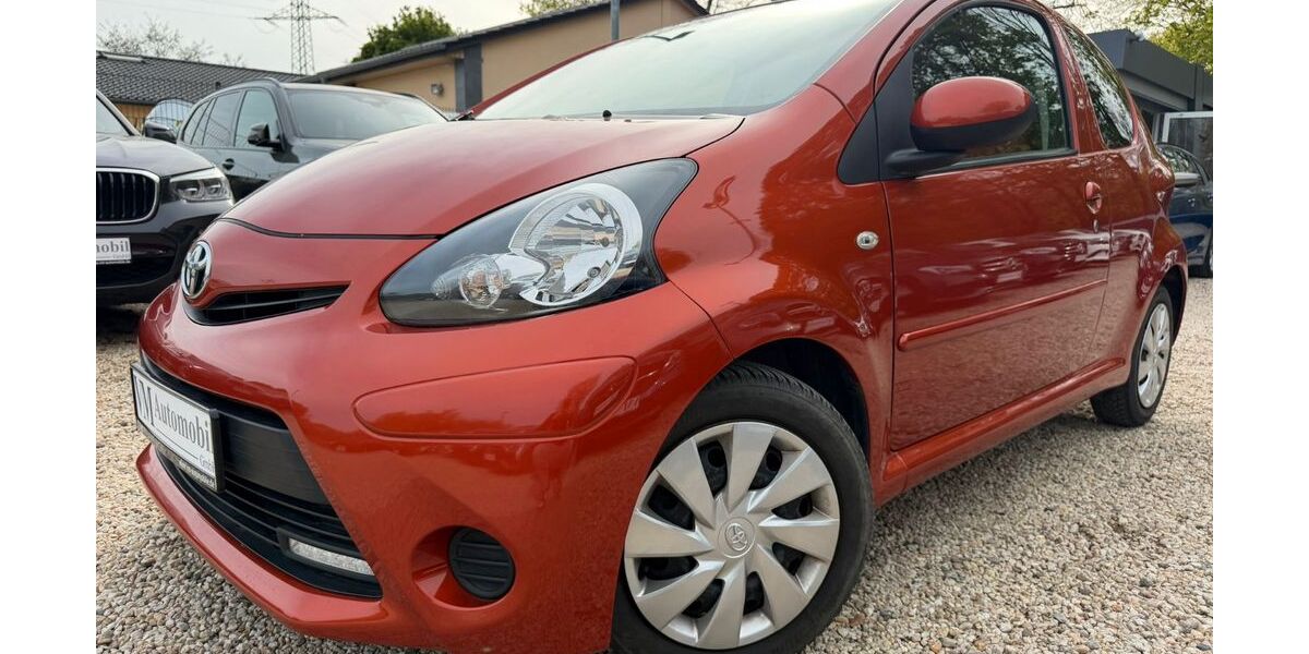 Toyota Aygo (X) 82.820 km 5.990 &euro; Großbeeren 14979