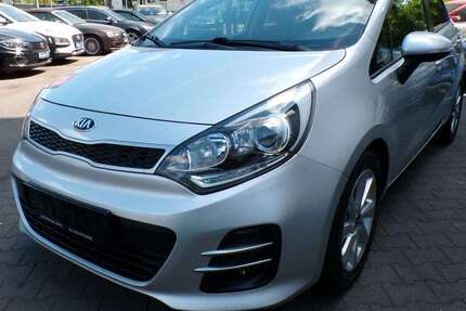 Kia Rio 37.000 km 12.990 &euro; Berlin 12347