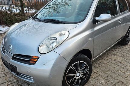 Nissan Micra 124.000 km 2.500 &euro; Berlin 13353