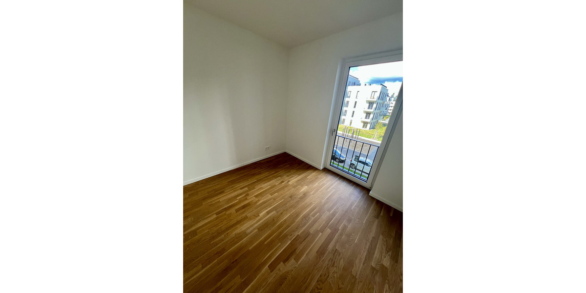 Etagenwohnung Berlin Spandau - 4 Zimmer, 90 m&sup2;, 1.994&euro; | Angebot:25820483