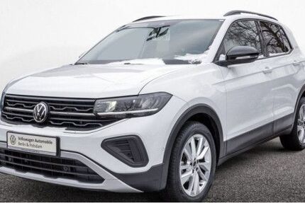 VW T-Cross 21.684 km 22.888 &euro; Berlin 14167
