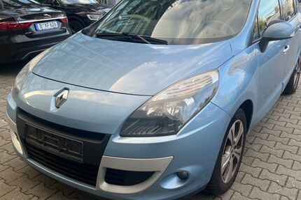 Renault Scenic 108.900 km 4.999 &euro; Berlin 12277