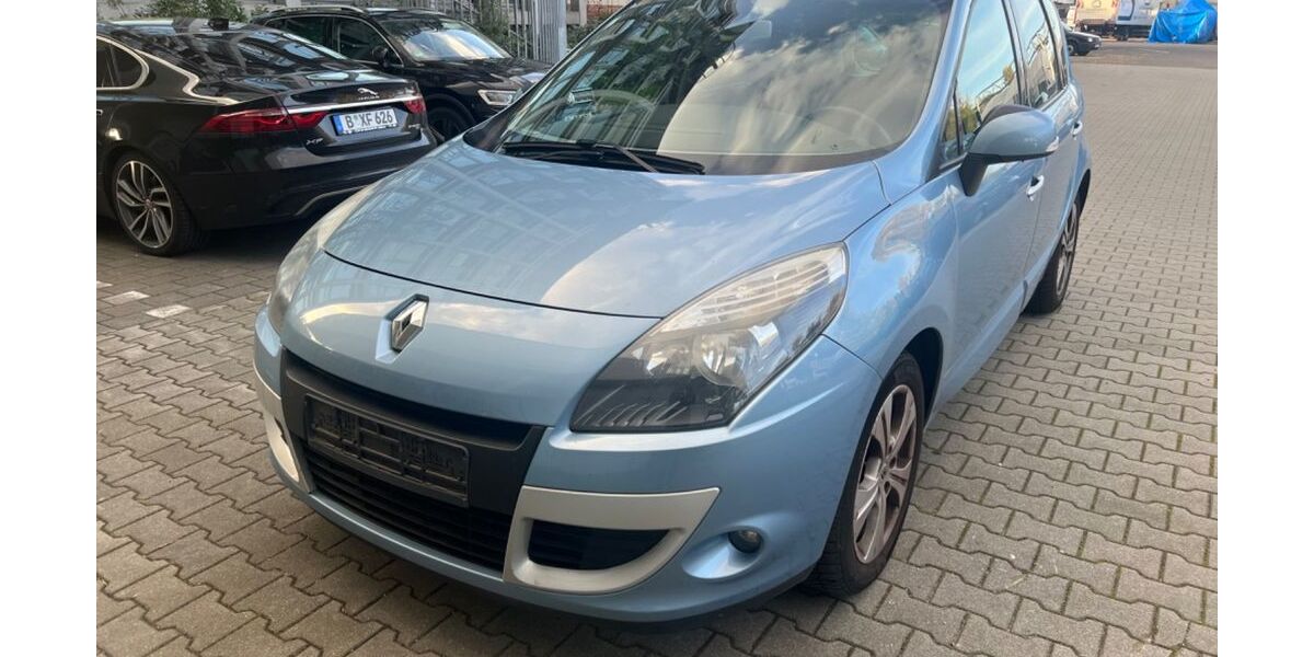 Renault Scenic 108.900 km 4.999 &euro; Berlin 12277