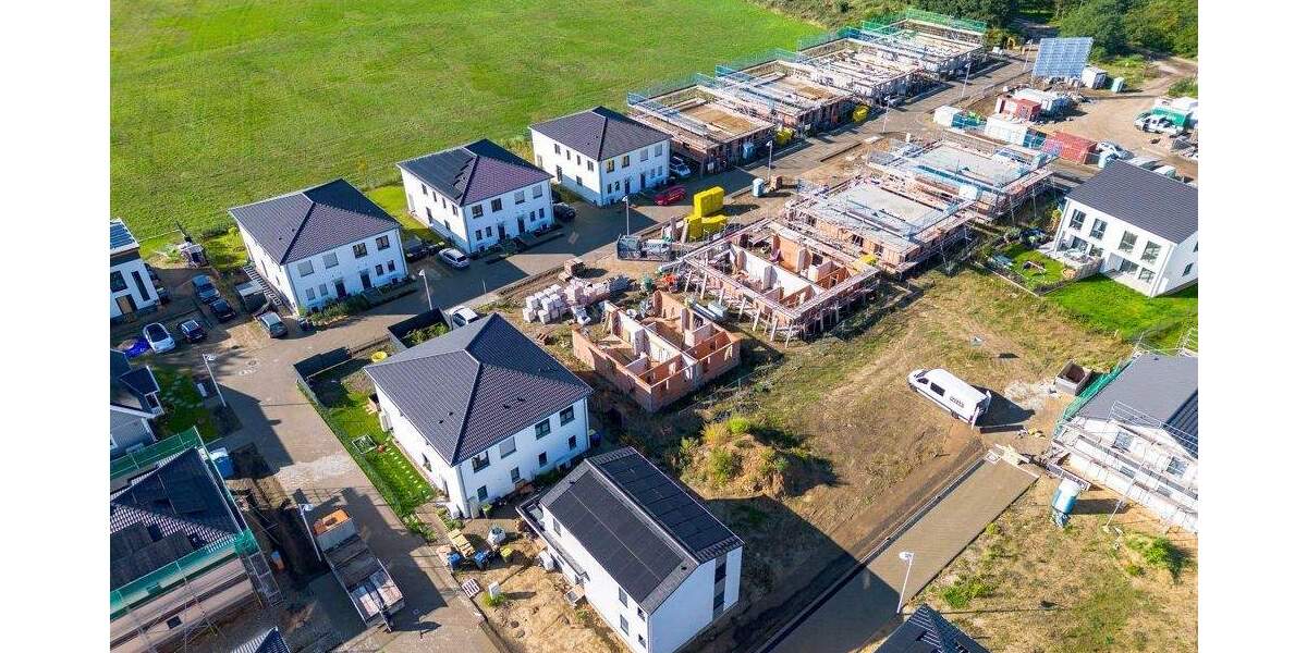 Doppelhaushälfte Beelitz - 5 Zimmer, 141 m&sup2;, 640.000&euro; | Angebot:25800131