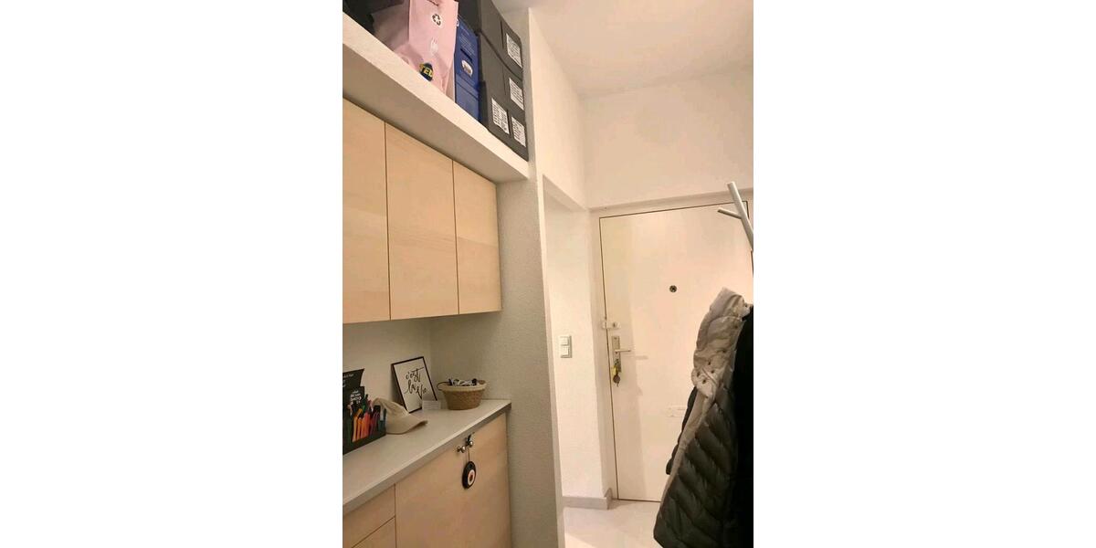 Einfamilienhaus Berlin Charlottenburg-Wilmersdorf - 1 Zimmer, 44 m&sup2;, 1.330&euro; | Angebot:27721432
