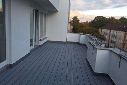 Wohnung zum Mieten in Berlim 1.907,39 € 117.74 m² 5 zimmer