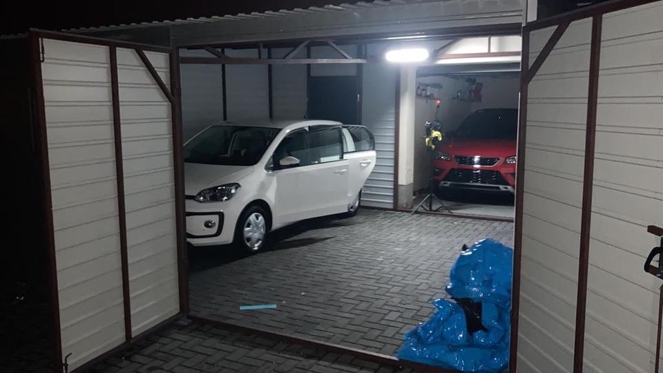 Gewerbefläche mit Büro zimmer