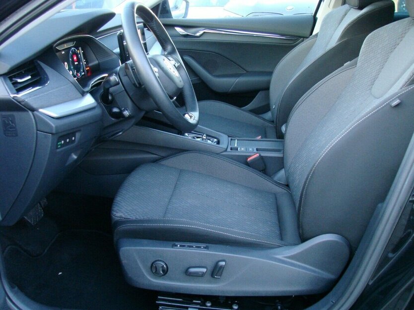 Skoda Octavia 2.0TDi Style ACC Columbus+ HeadUp AHK 46.823 km 26.980 € Falkensee 14612