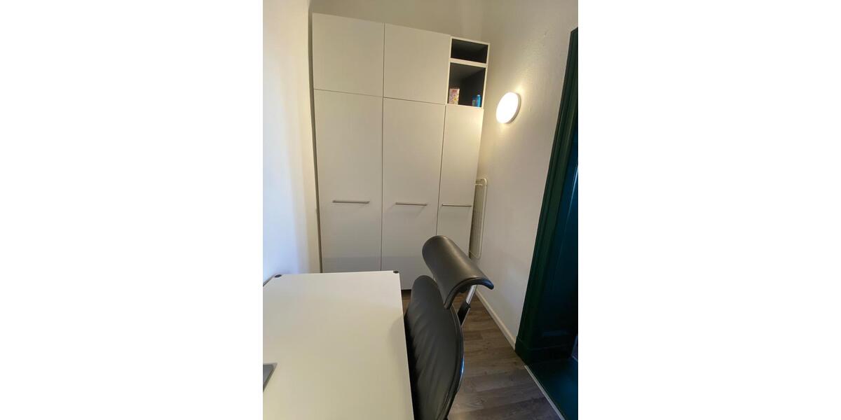 Etagenwohnung Berlin Friedrichshain-Kreuzberg - 2 Zimmer, 37 m&sup2;, 1.200&euro; | Angebot:26063617