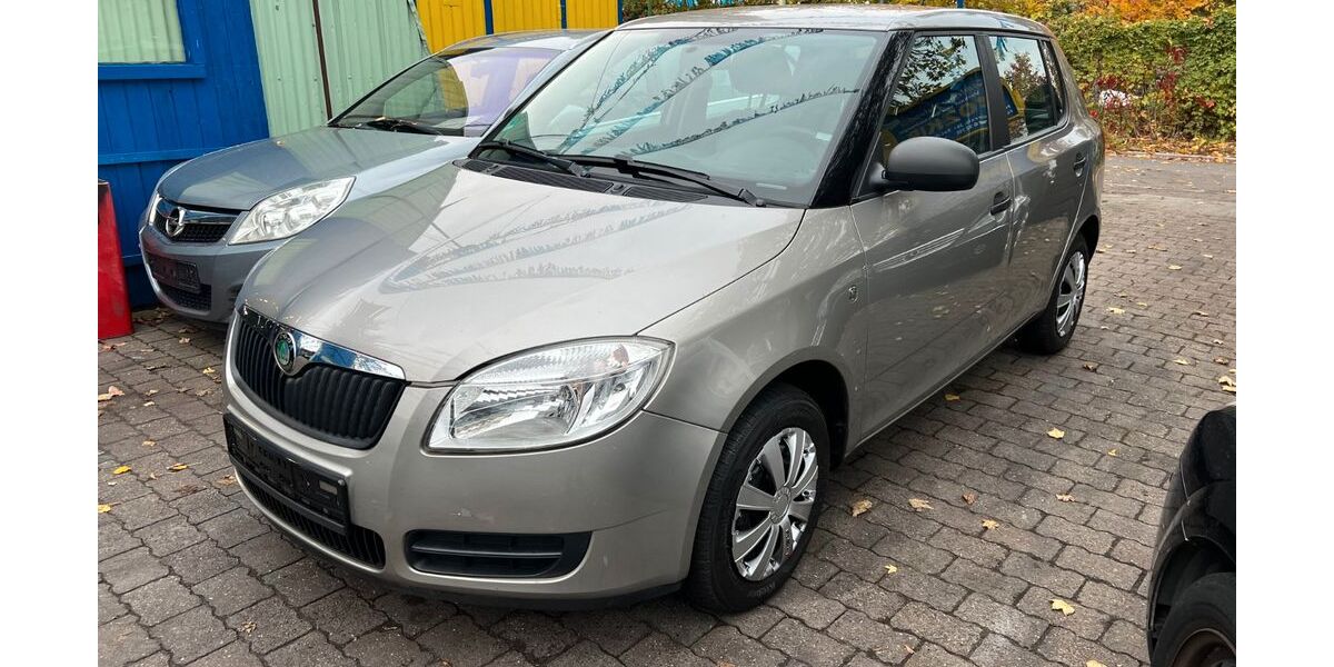 Skoda Fabia 162.000 km 3.190 &euro; Berlin 12359