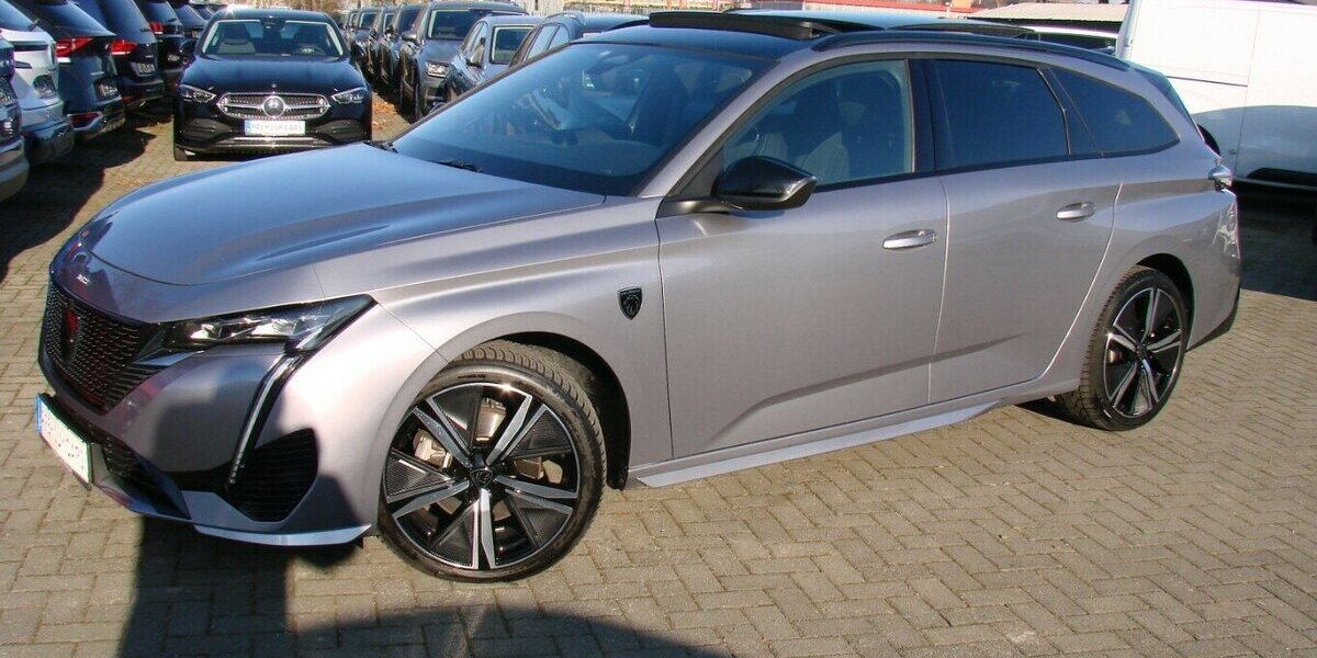 Peugeot 308 SW 1.5 GT ACC Panorama LED SCR 31.506 km 23.980 &euro; Falkensee 14612