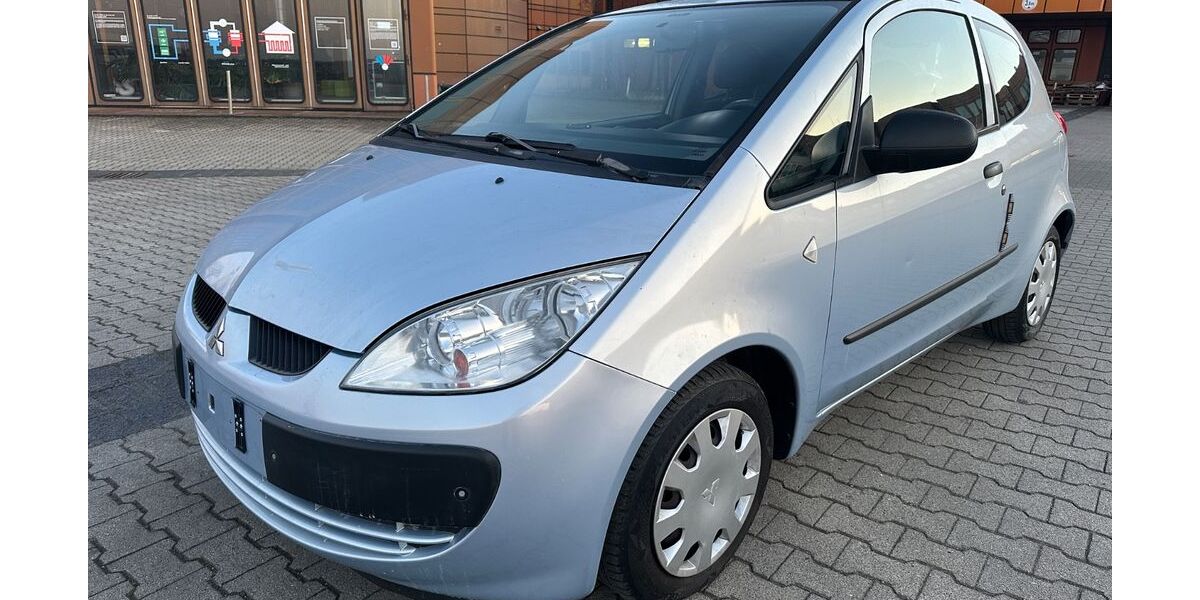 Mitsubishi Colt 143.000 km 2.900 &euro; Berlin 12099
