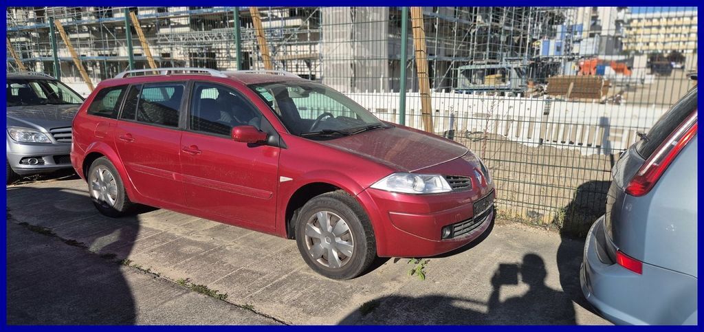 Renault Megane 218.288 km 2.450 € Zossen bei Berlin 15806