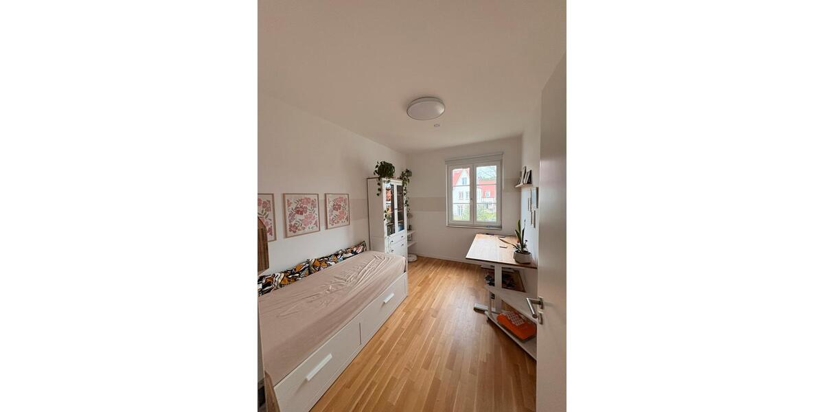 Reihenhaus Berlin Neukölln - 6 Zimmer, 105 m&sup2;, 1.850&euro; | Angebot:26320713