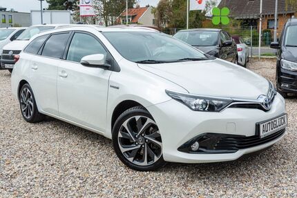 Toyota Auris 193.000 km 11.990 &euro; Berlin 12349
