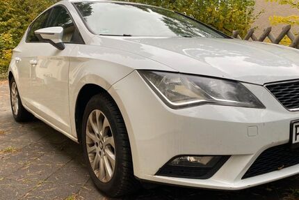 Seat Leon 127.800 km 5.700 € Michendorf 14552