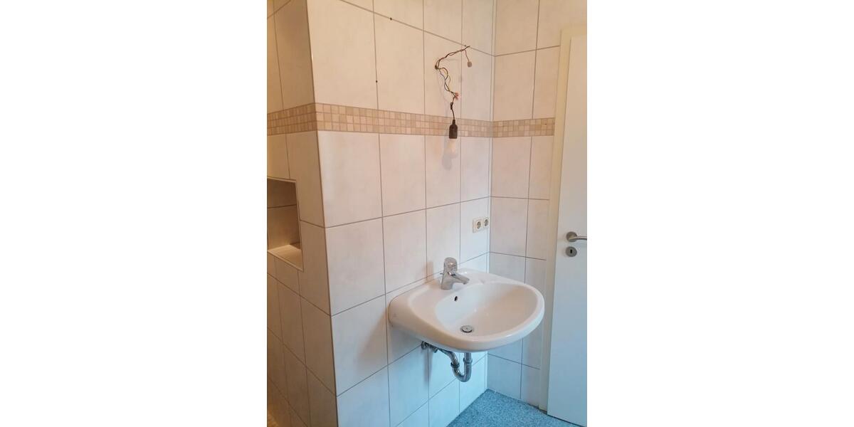 Einfamilienhaus Falkensee - 3 Zimmer, 100 m&sup2;, 1.900&euro; | Angebot:26224360