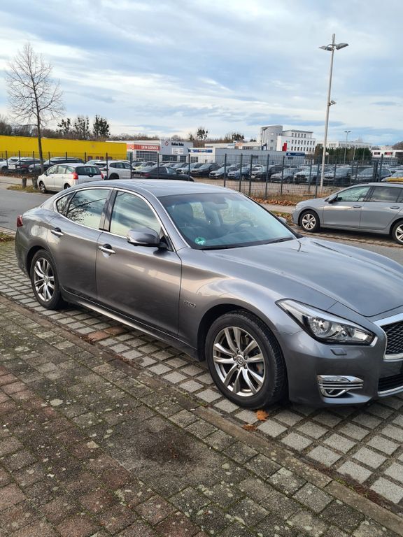 Q70