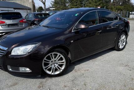 Opel Insignia 187.000 km 7.690 &euro; Blankenfelde - Mahlow OT Dahlewitz 15827