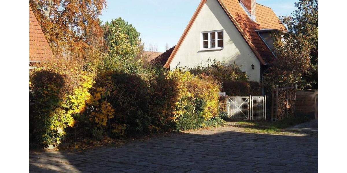 Einfamilienhaus Kleinmachnow - 6 Zimmer, 105 m&sup2;, 620.000&euro; | Angebot:25948102
