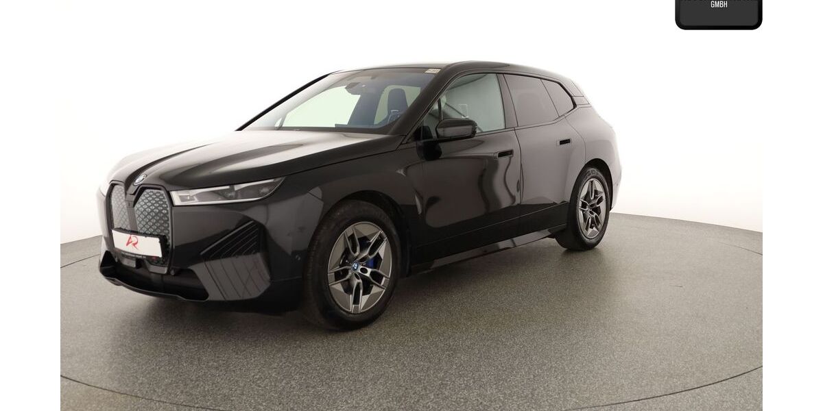 BMW iX 24.092 km 41.880 &euro; Berlin 12103