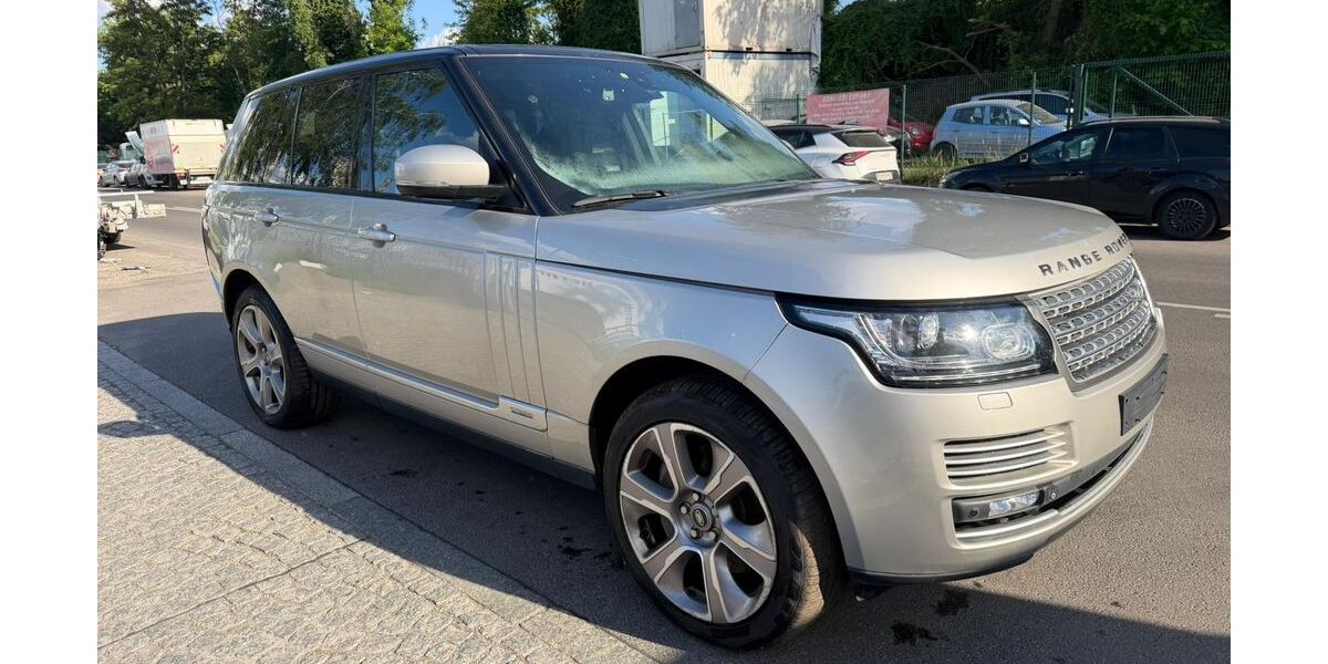 Land Rover Range Rover 195.000 km 14.999 &euro; Berlin 13597