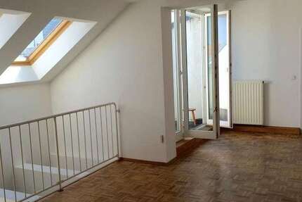 Wohnung Berlin Mitte - 3 Zimmer, 130 m&sup2;, 1.900&euro; | Angebot:27310292