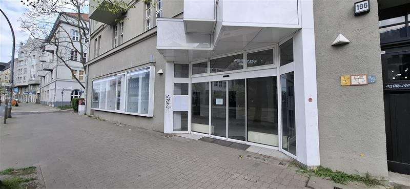 Büro in Berlin 3.392,91 € 398 m²