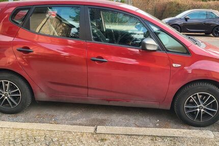 Hyundai ix20 72.130 km 5.900 &euro; Berlin 12209