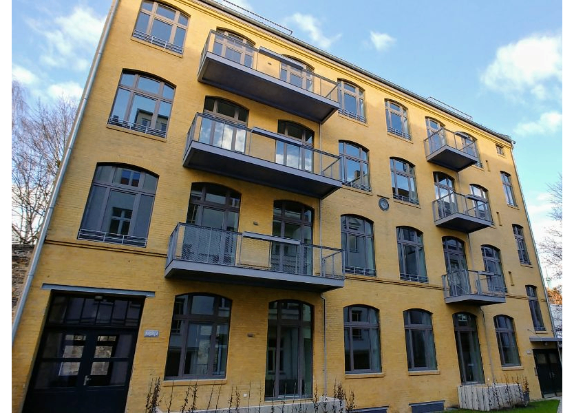 Wohnung zum Mieten in Berlin 2.064,44 € 113.12 m²