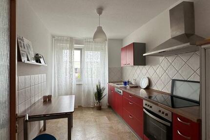 Wohnung Berlin Lichtenberg - 3 Zimmer, 82 m&sup2;, 1.400&euro; | Angebot:25127390