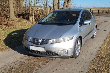 Honda Civic 204.700 km 3.700 &euro; Schönwalde-Glien 14621
