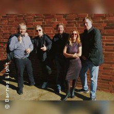 Barnes Light - Acoustic Music Berlin 01.11.2025 ART Stalker - Kunst+Bar+Events