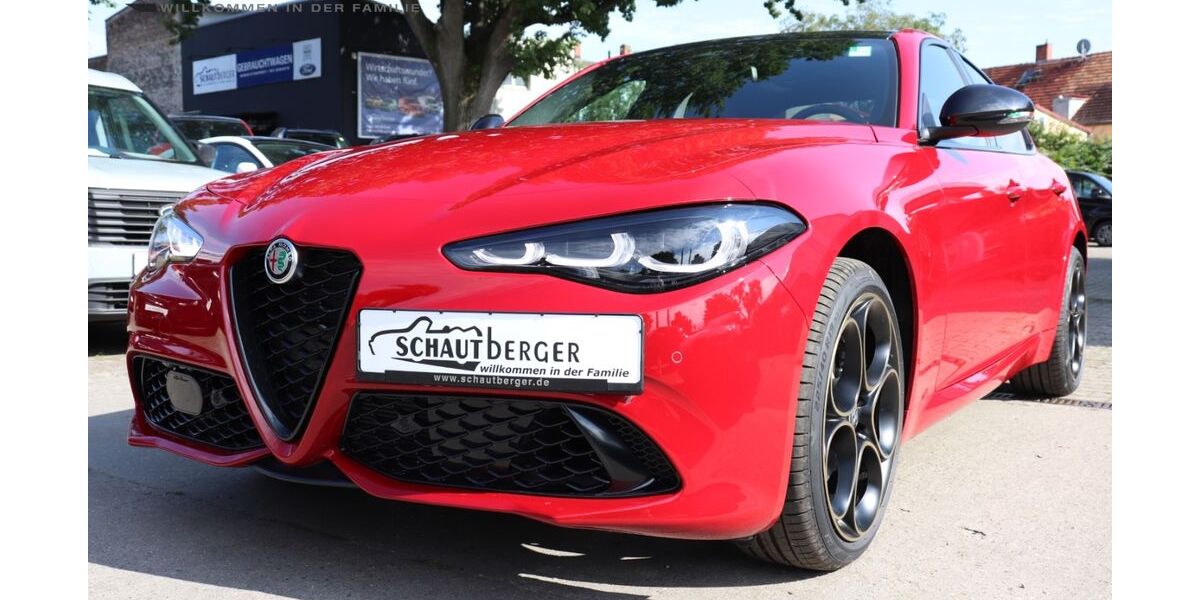 Alfa Romeo Giulia 4.000 km 52.790 &euro; Potsdam 14482