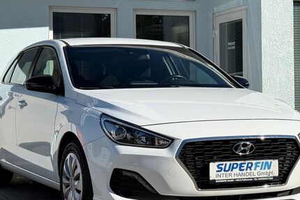 Hyundai i30 196.270 km 9.779 € Falkensee 14612