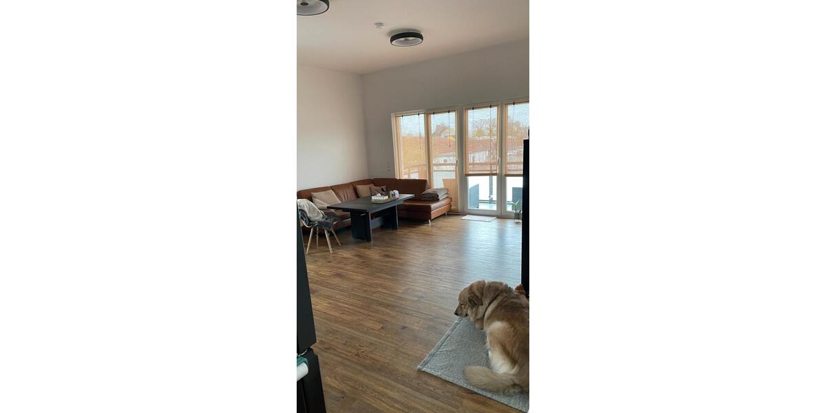 Etagenwohnung Nauen - 4 Zimmer, 90 m&sup2;, 1.330&euro; | Angebot:26646412