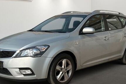 Kia ceed Sportswagon 78.000 km 4.699 &euro; Berlin 12681