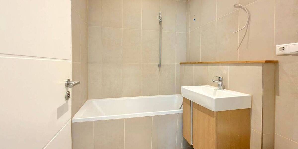 Etagenwohnung Berlin Friedrichshain - 3 Zimmer, 92 m&sup2;, 650.000&euro; | Angebot:26278220