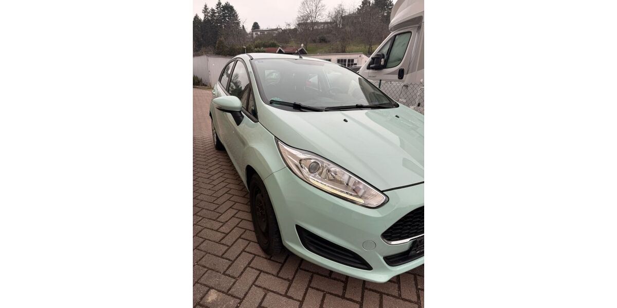 Ford Fiesta 18.000 km 8.200 &euro; Berlin 13351
