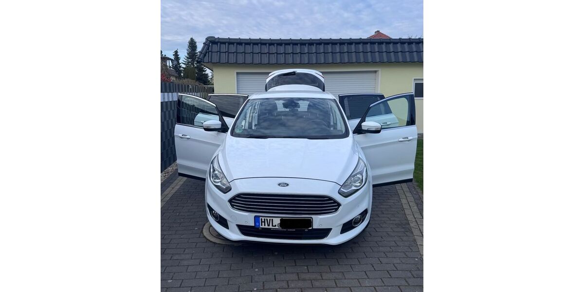Ford S-Max 149.200 km 13.450 &euro; Falkensee 14612