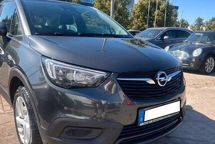 Opel Crossland (X) 91.400 km 9.590 &euro; Berlin 12681