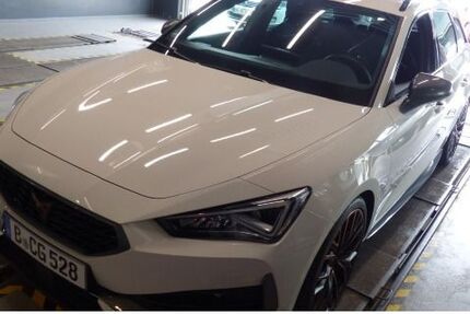 Cupra Leon 21.640 km 31.930 &euro; Berlin 13089