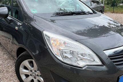 Opel Meriva 73.641 km 7.490 &euro; Berlin 13089