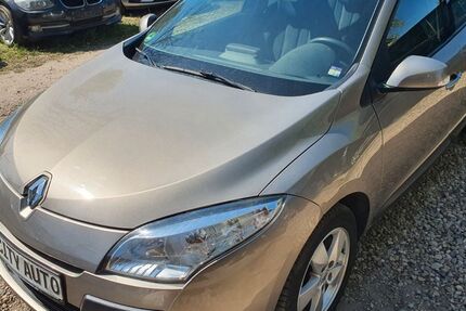 Renault Megane 100.000 km 4.670 &euro; Berlin - Französische Buchholz 13127