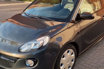 Opel Adam 126.575 km 6.900 &euro; Berlin 12489