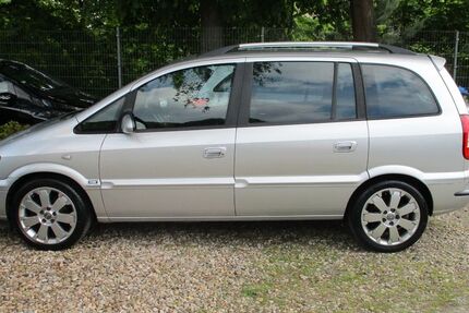 Opel Zafira 253.600 km 2.490 &euro; Mahlow 15831