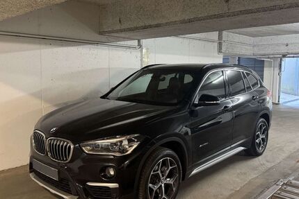 BMW X1 196.000 km 14.000 &euro; Berlin 13507